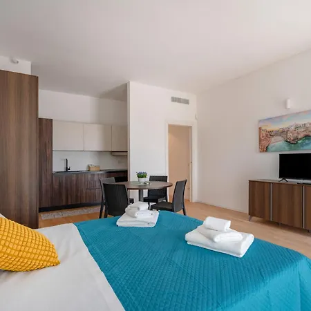 Costa Del Sud Апартаменты Бари