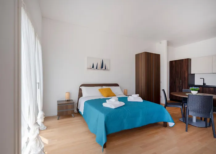 Costa Del Sud * Bari